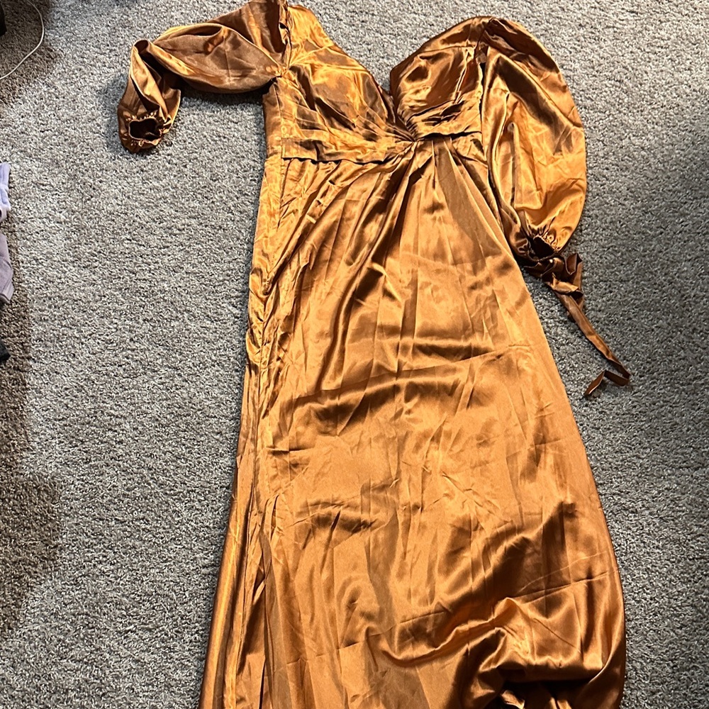 Long Sleeve Dress in Gold